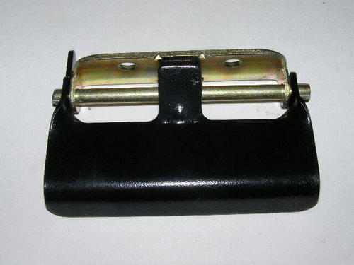 Ручка кабины /Г-3302/ металл левая (вечная) (Механическая фабрика №1, г. Киров)