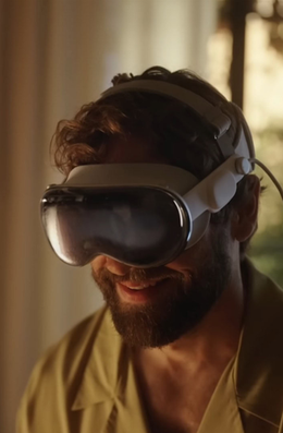 VR-гарнитура Apple Vision Pro