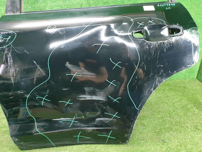 Дверь задняя левая Toyota Land Cruiser 200 (2015-2021)