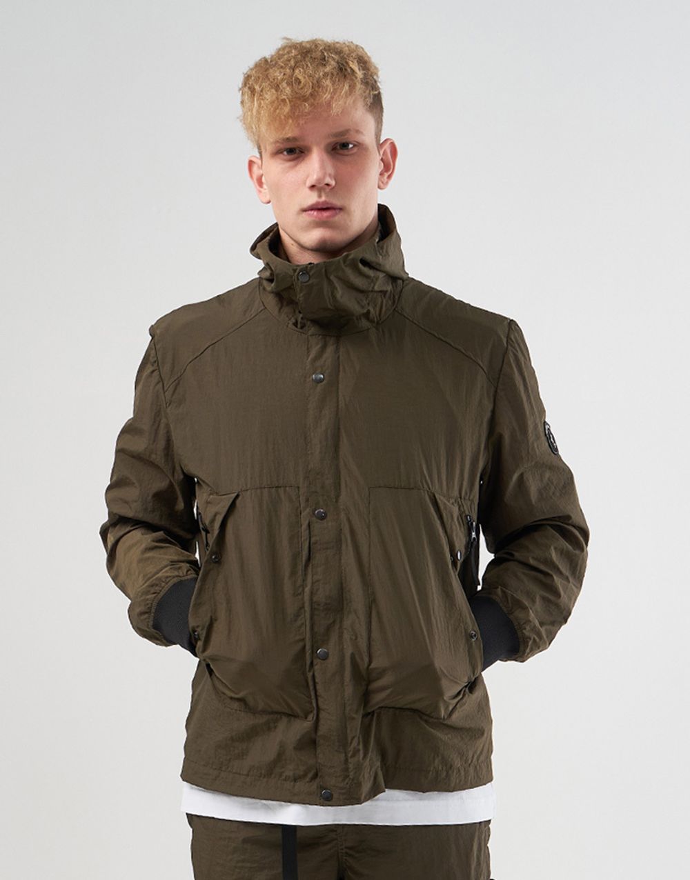 Ветровка We Don’t Care Crinkle Nylon Windrunner Jacket Khaki