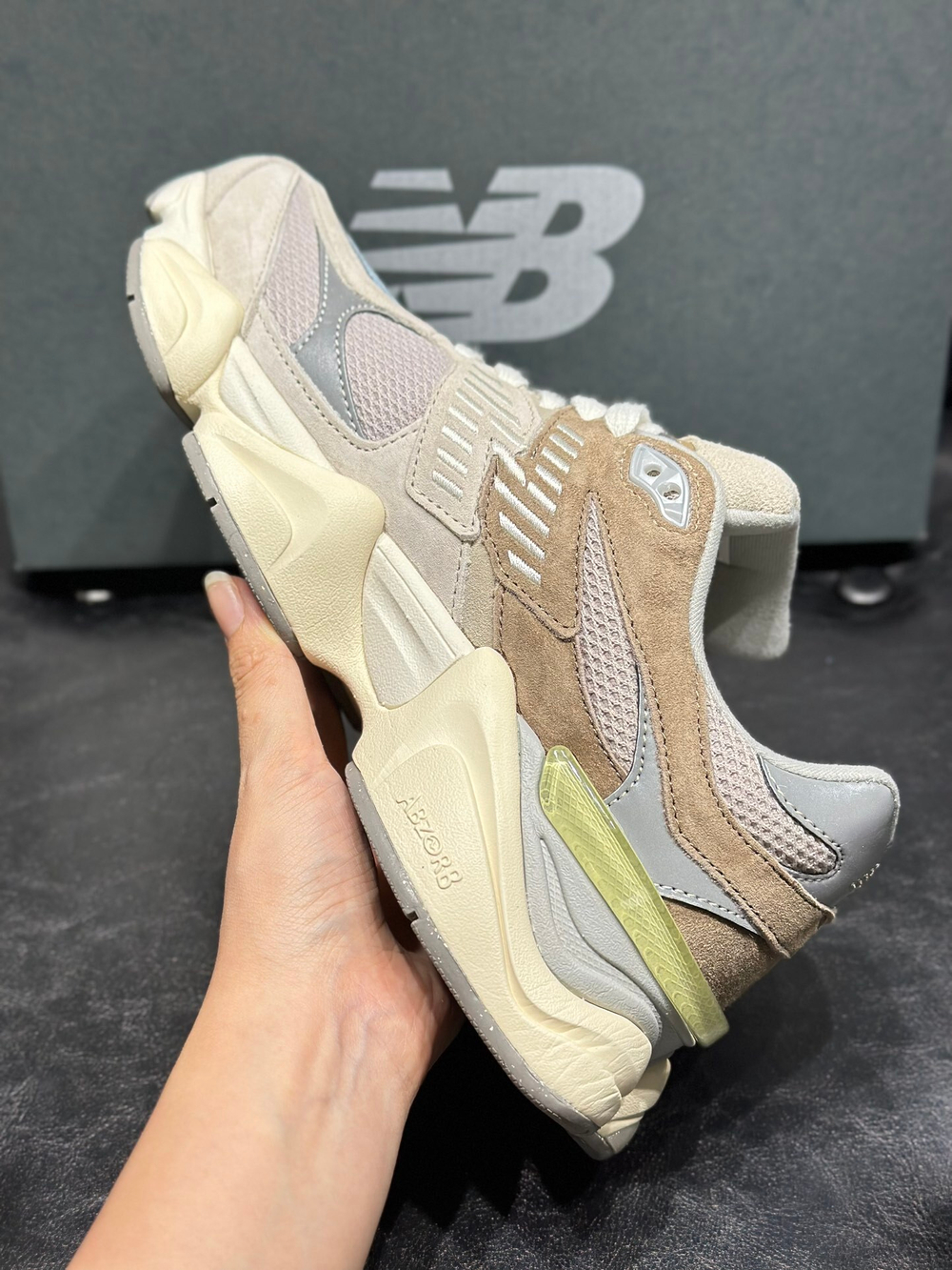 New Balance 9060