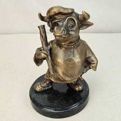 Бронзовая статуэтка "Бык с дубиной"