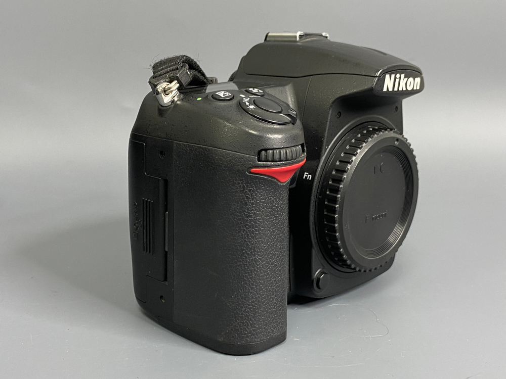 Nikon D7000
