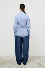 Рубашка со шнуровкой