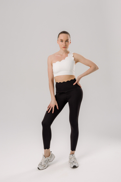 Легинсы утягивающие с волнообразными краями