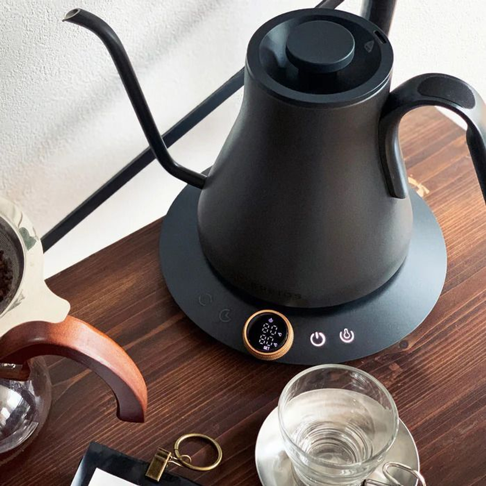 Epeios "Humming Bird" Black