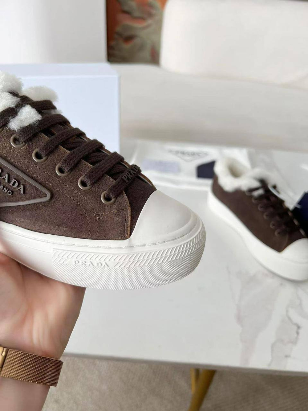 Кроссовки Prada