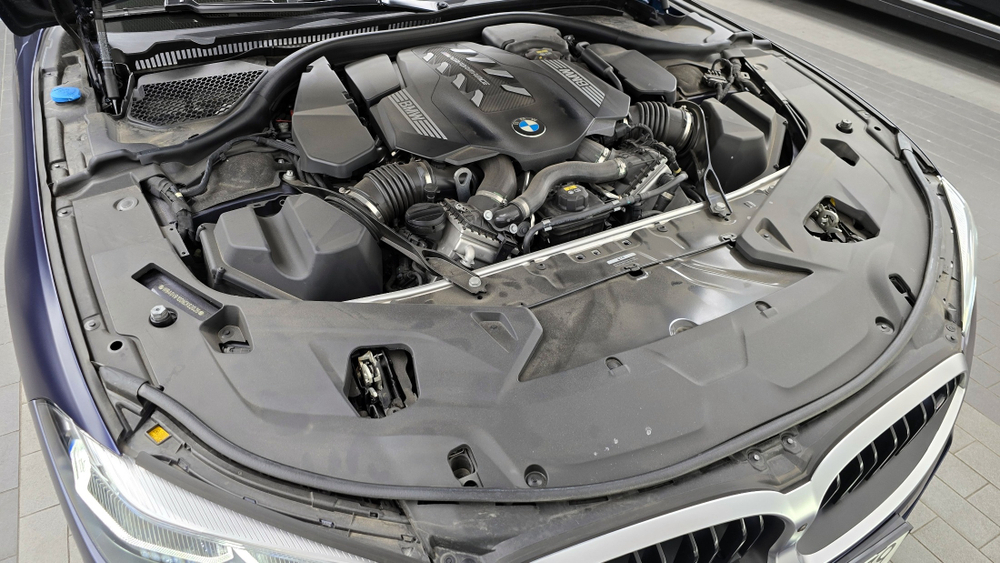 BMW 8 серии (G15) M850i ​​xDrive First Edition Gran Coupe