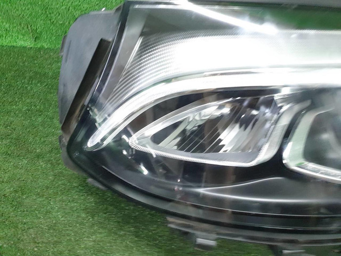Фара левая Mercedes GLC X253 (2015-2019) LED