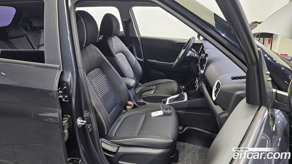 Hyundai Venue 1.6 Fluxe (09.2019)