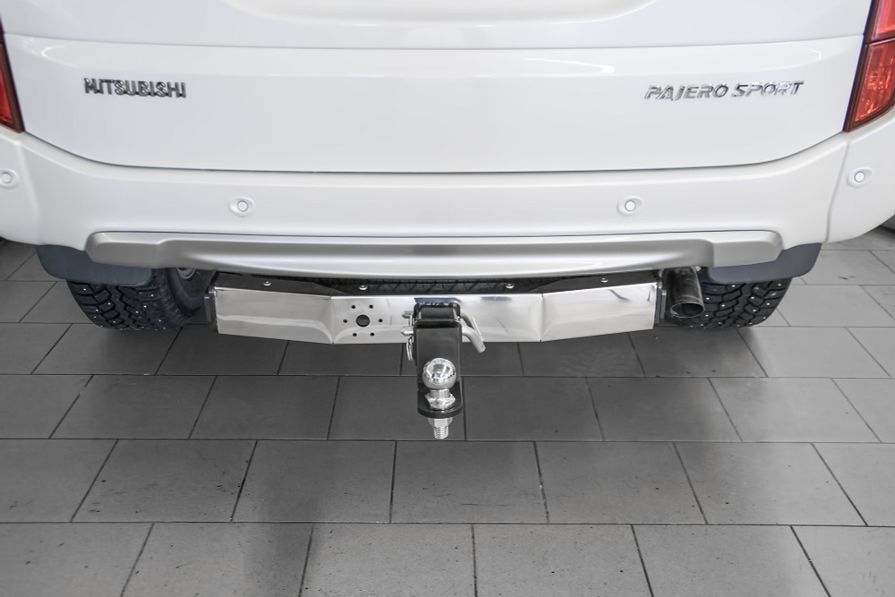 Фаркоп PT GROUP /съемный квадрат/ С нержавеющей Накладкой для MITSUBISHI Pajero Sport 2008-2020(паспорт и сертификат в комплекте)(без электрики) арт.MPS-08-991124.00