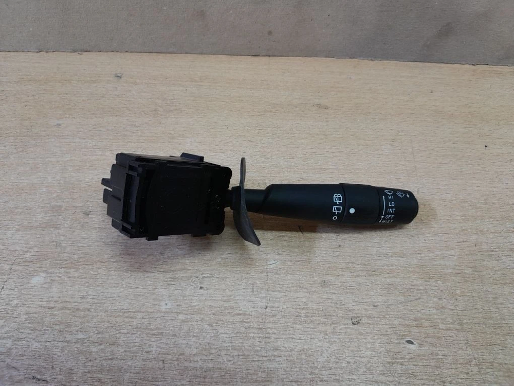 Переключатель подрулевой правый Dong Feng S30 Cross 7382000AA