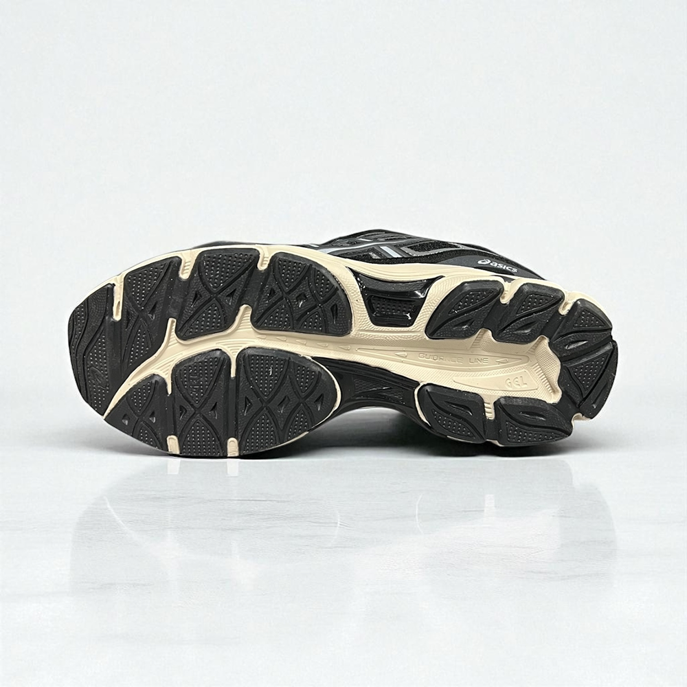 Asics Gel-NYC Winter • Black