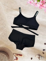 Раздельный спортивный купальник плавками и шортиками