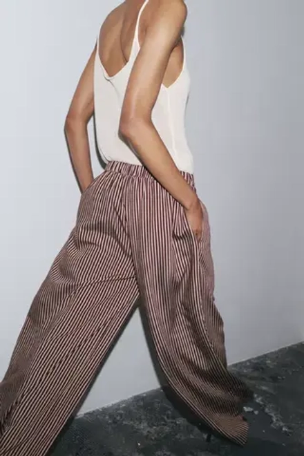 ZARA БРЮКИ СВОБОДНОГО КРОЯ В ПОЛОСКУ — ZW COLLECTION, ЭКРЮ/ГРАНАТОВЫЙ