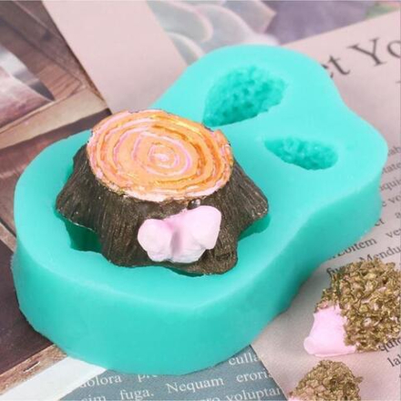 Силиконовый молд, форма «Пенёк и ёжики», 3 предмета, 1.7×7.5×4.8 см