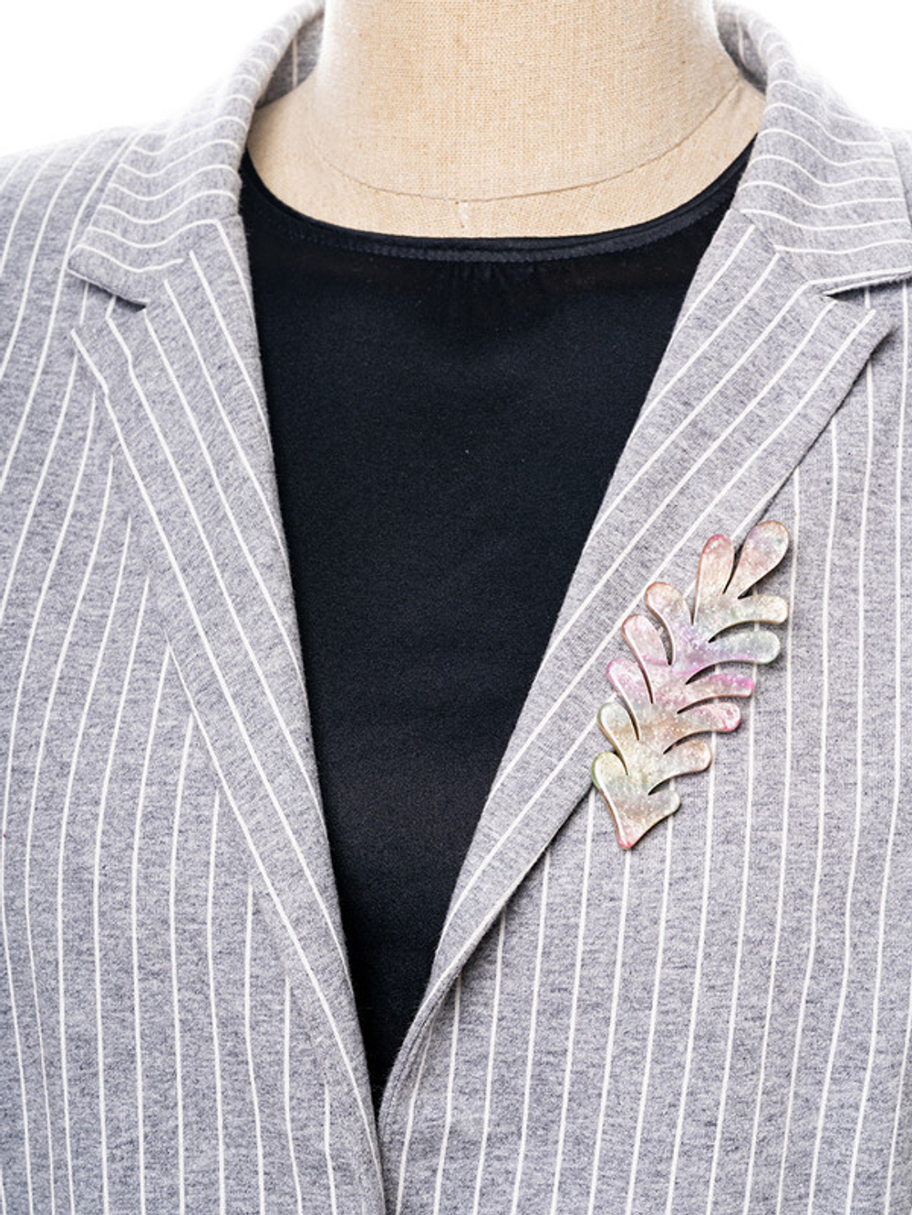 30059580 Брошь Chance