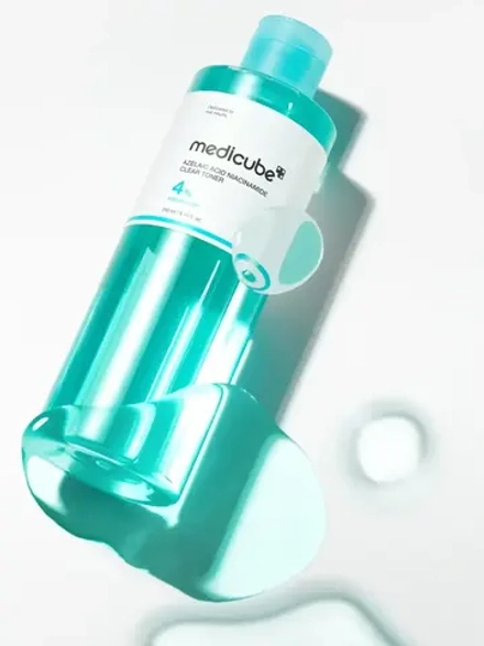 Medicube Очищающий тонер с 4% азелаиновой кислоты Azelaic Acid Niacinamide Clear Toner 250 мл