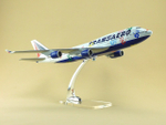 Модель самолета Boeing 747-400 (М1:144, Transaero с ладошками)