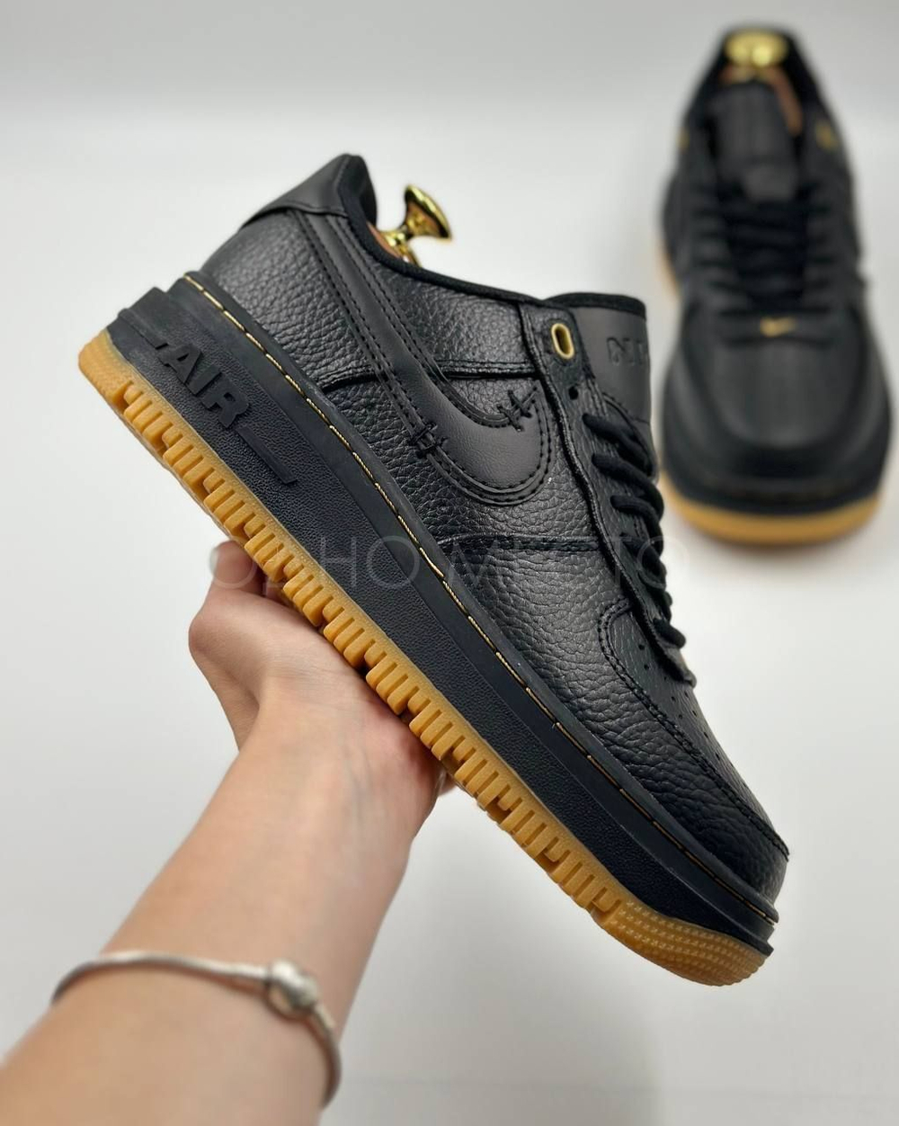 Nike Air Force 1 Lux