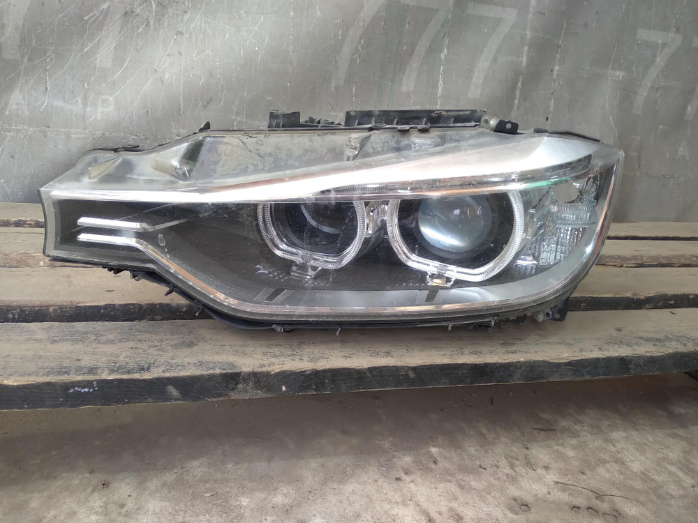 Фара левая ксенон BMW 3-Series (F30) 11-16 Б/У Оригинал 63117314531