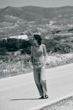 ZARA ТОП Z1975 ДЖИНСОВЫЙ КОМБИНИРОВАННЫЙ КРОШЕ, ВЫЦВЕТШИЙ СИНИЙ