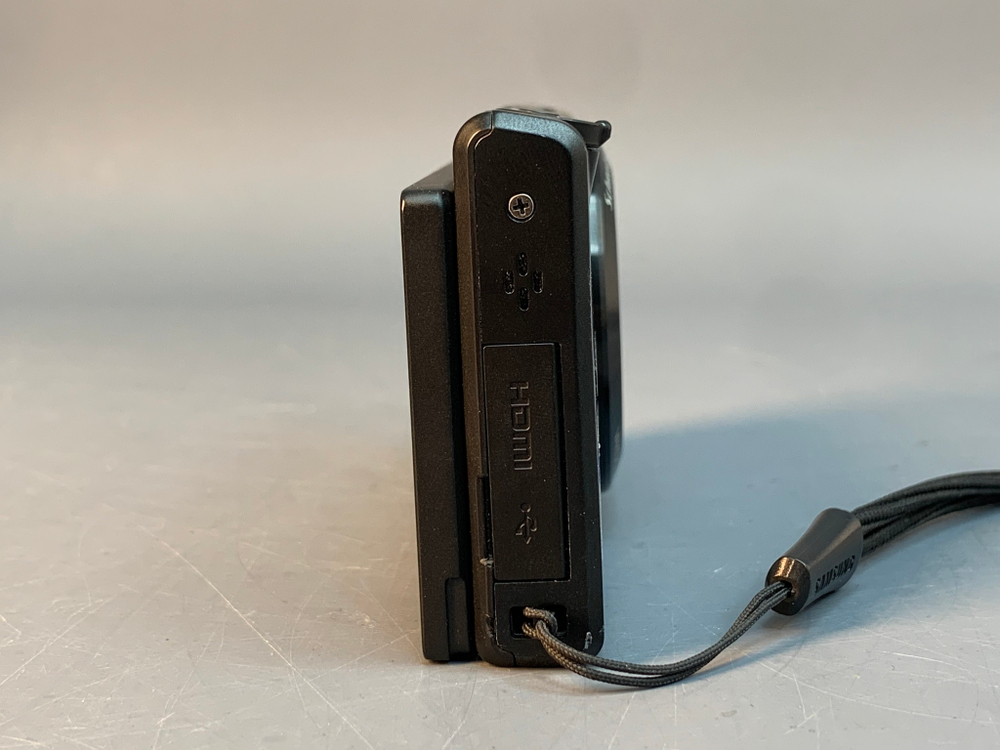 Samsung MV800