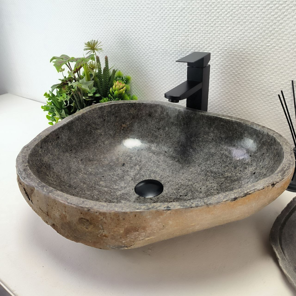 Раковина из речного камня RS-63447 (52*43*16) 0123