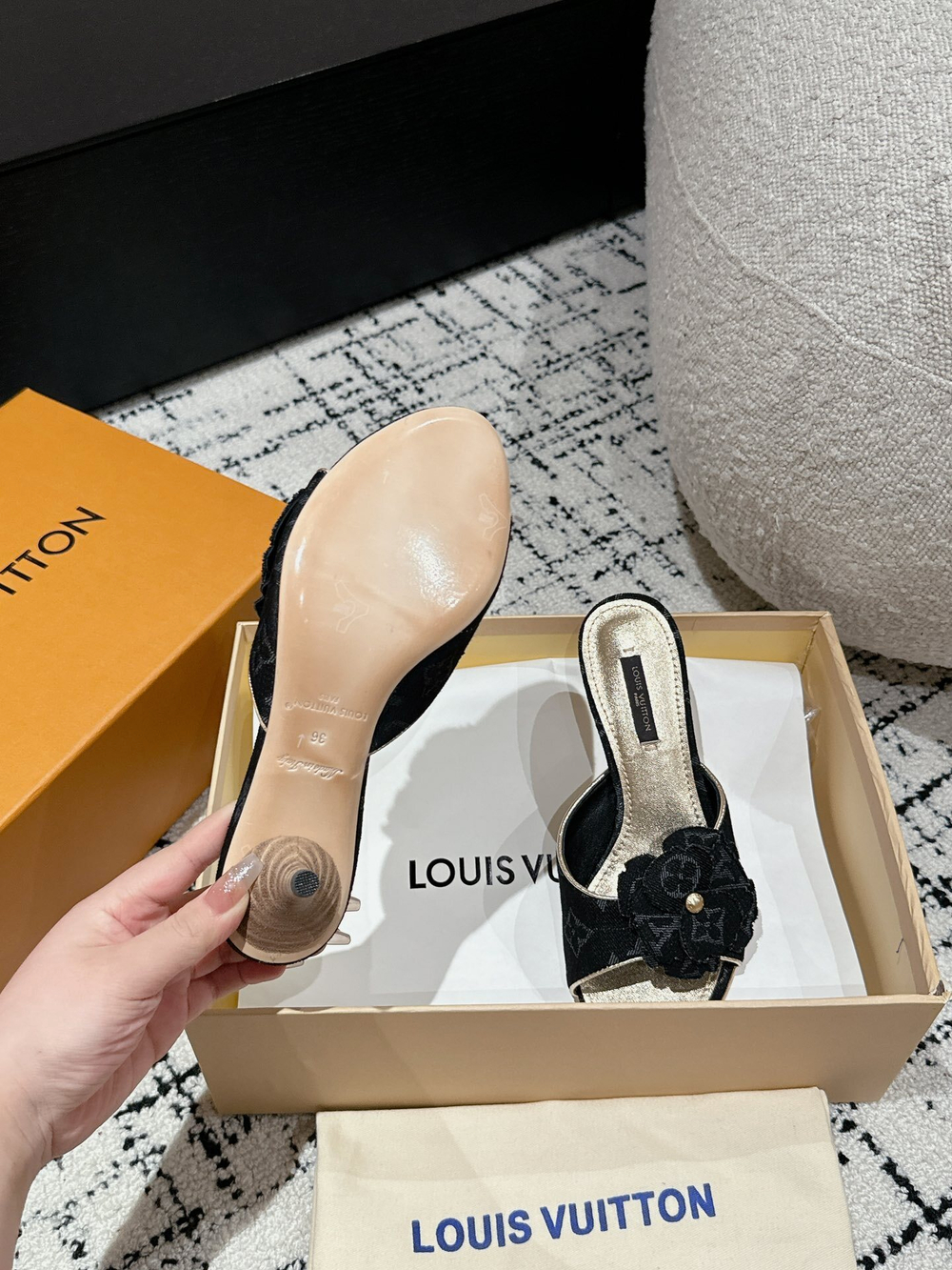 Louis Vuitton Heel