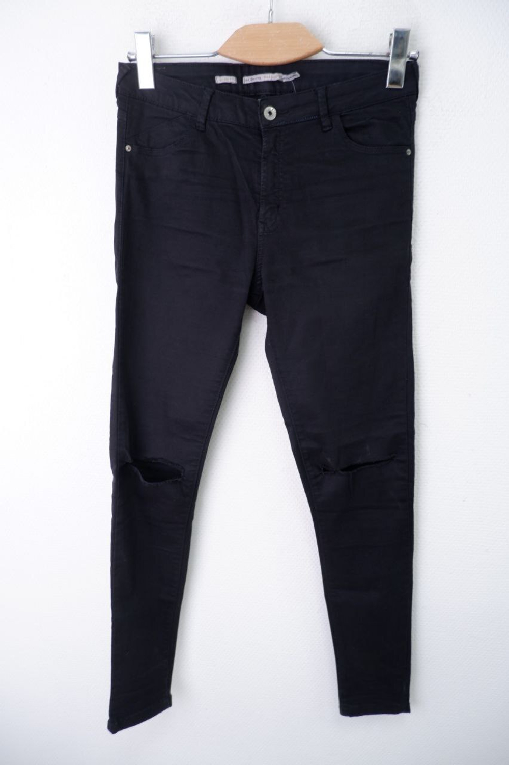 Штаны Bershka темные 44 размер