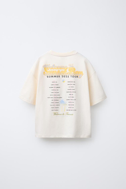 ZARA ФУТБОЛКА С ПРИНТОМ «ФЕСТИВАЛЬ» СО СТРАЗАМИ, ЭКРЮ