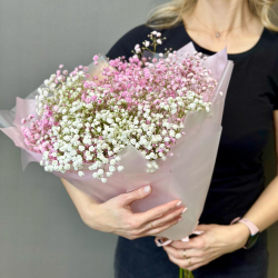 Нежное букет гипсофилой