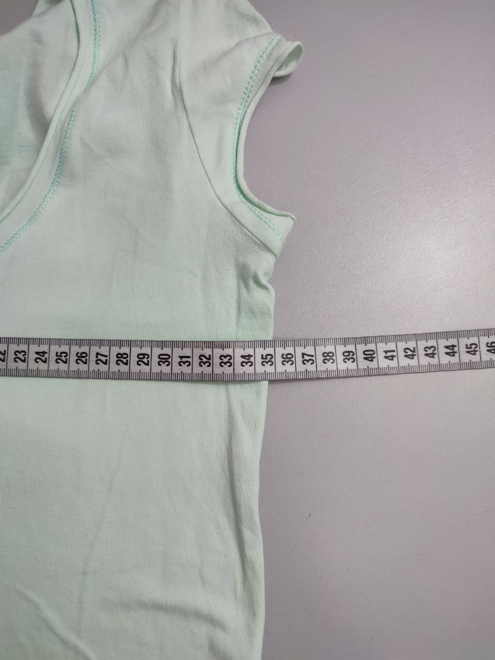 Футболка белая с принтом 40-42 размер