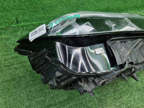 Фара правая BMW 7er G11 G12 (2019-2022) LED