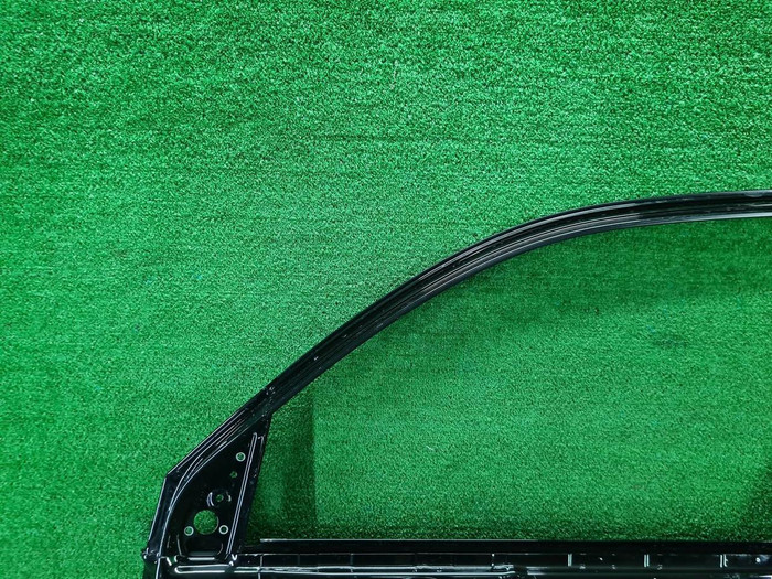 Дверь передняя правая Land Cruiser 200 (2015-2021)