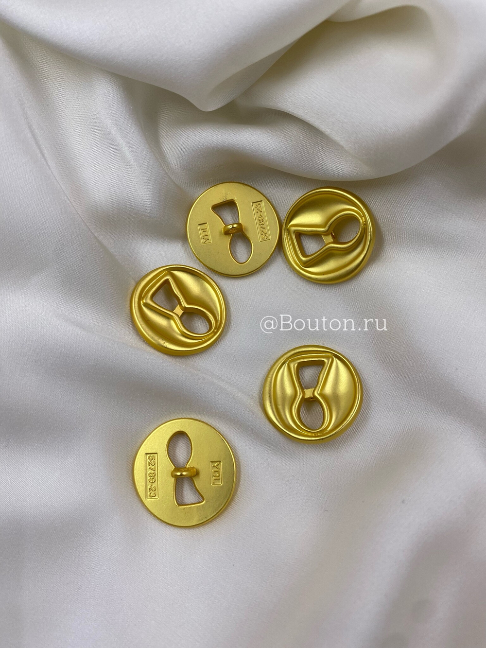 Пуговицы матовое золото "Замочная скважина" Скиапар.