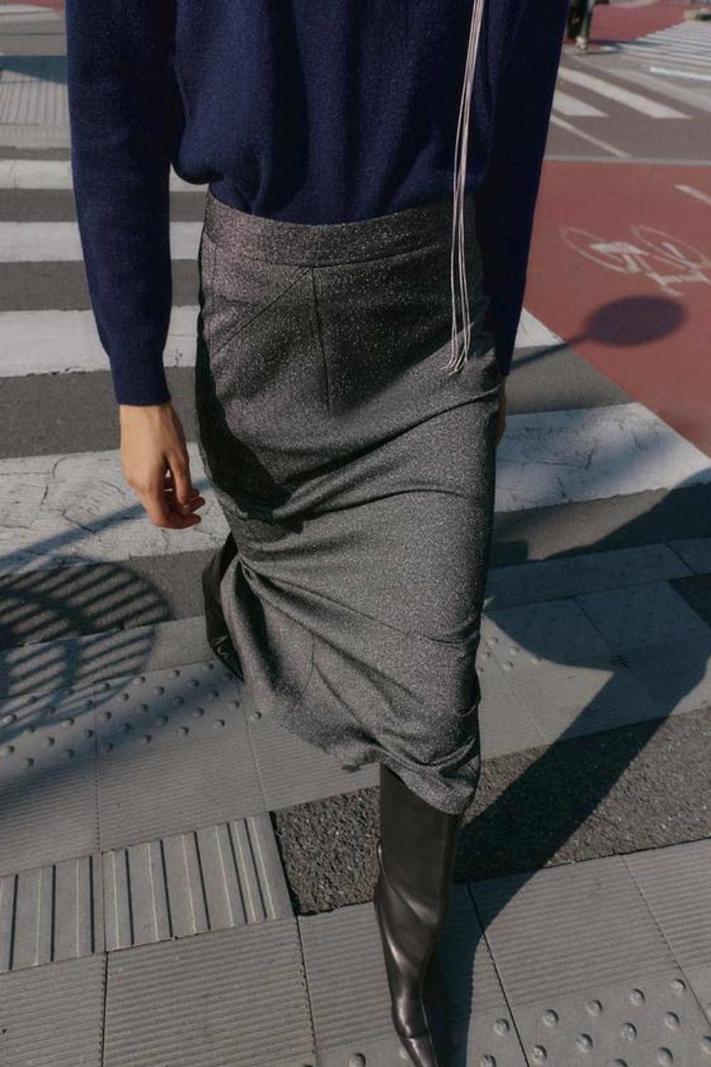 ZARA ЮБКА-КАРАНДАШ МИДИ С ЭФФЕКТОМ ЖАТКИ, СЕРЫЙ МЕЛАНЖ