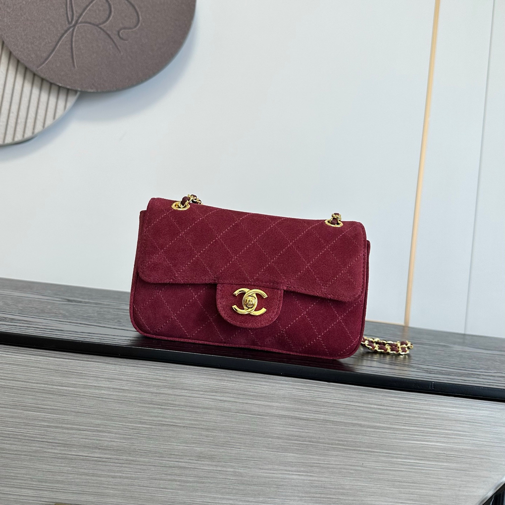 Chanel Mini Classic Handbag 20 cm