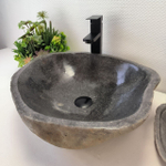 Раковина из речного камня RS-63383 (50*44*15) 0123
