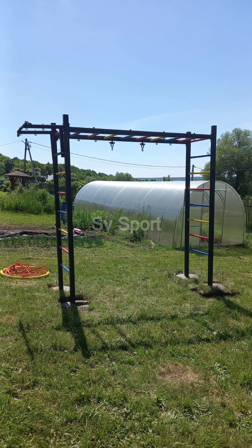 Монтаж уличной шведской стенки Sv Sport Рукоход (4 вертикальных столба)