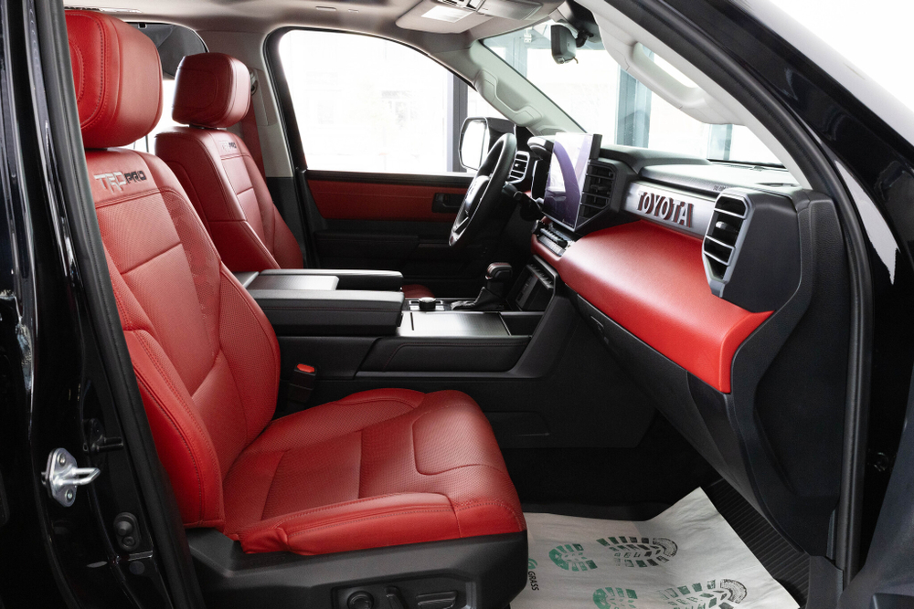 Toyota Sequoia, 2022 год