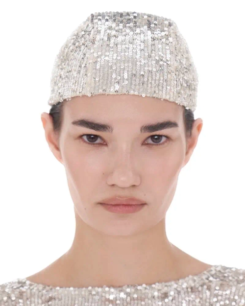 Шапка бини "Dinner"