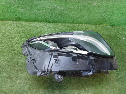 Битая Фара правая Mercedes GLC X253 (2015-2019) LED