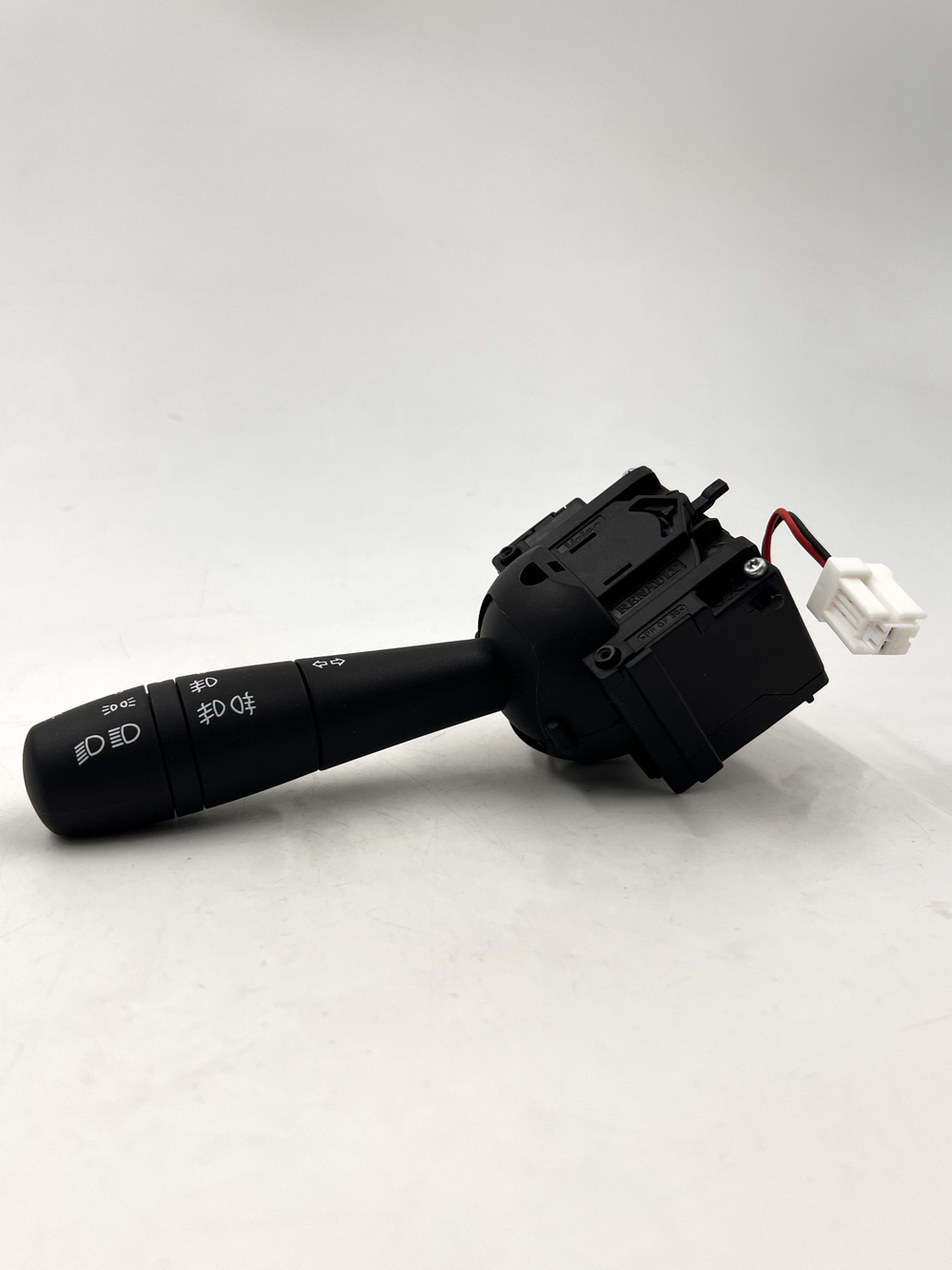 Переключатель подрулевой указателя поворота с ПТФ Лада Веста, Logan 2