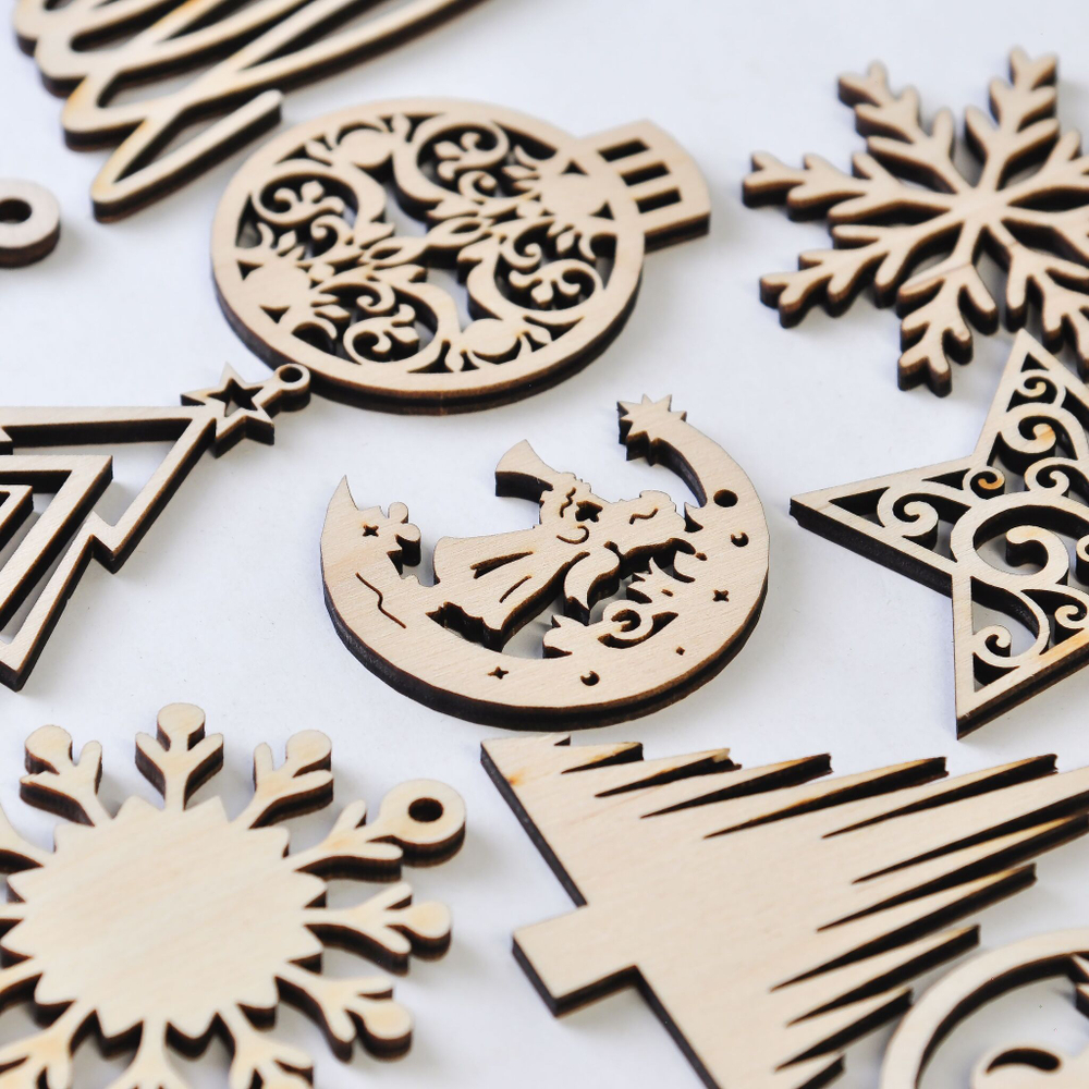 Подарочный набор игрушек на новогоднюю елку, деревянные