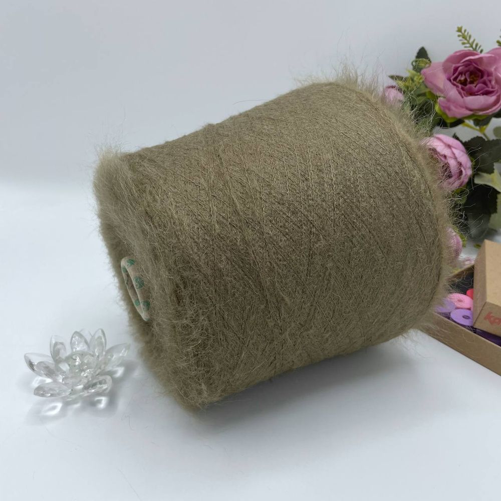 UGO PUCCI 30% кид мохер 30% полиамид 40% полиакрил