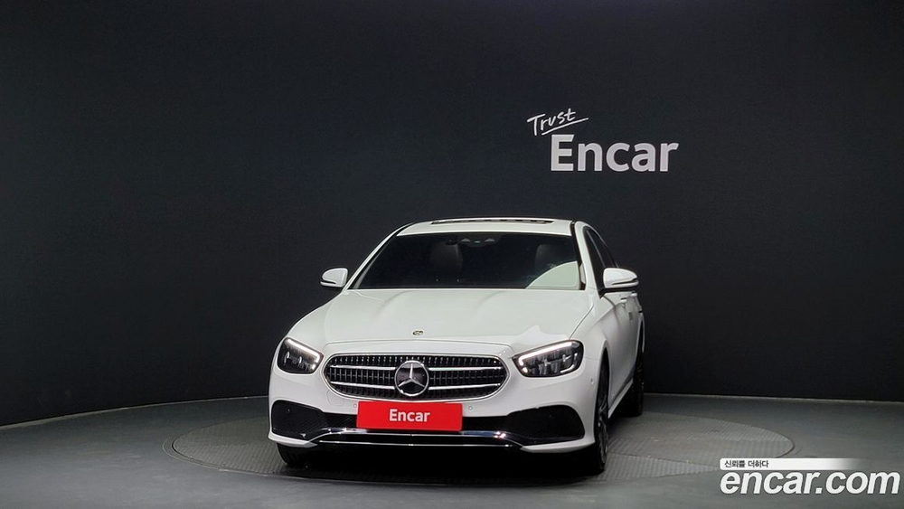 Mercedes-Benz E-Class W213 E250 Avangarde (12.2020)