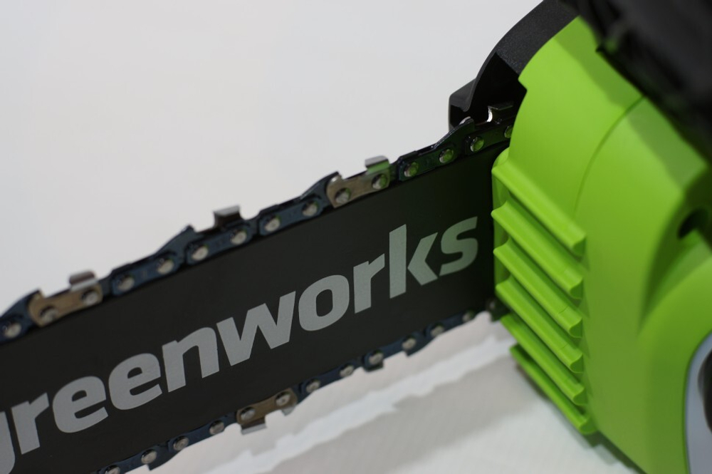 Пила аккумуляторная Greenworks G24CS25 24V 30см с 1xАКБ 4 А.ч. и ЗУ
