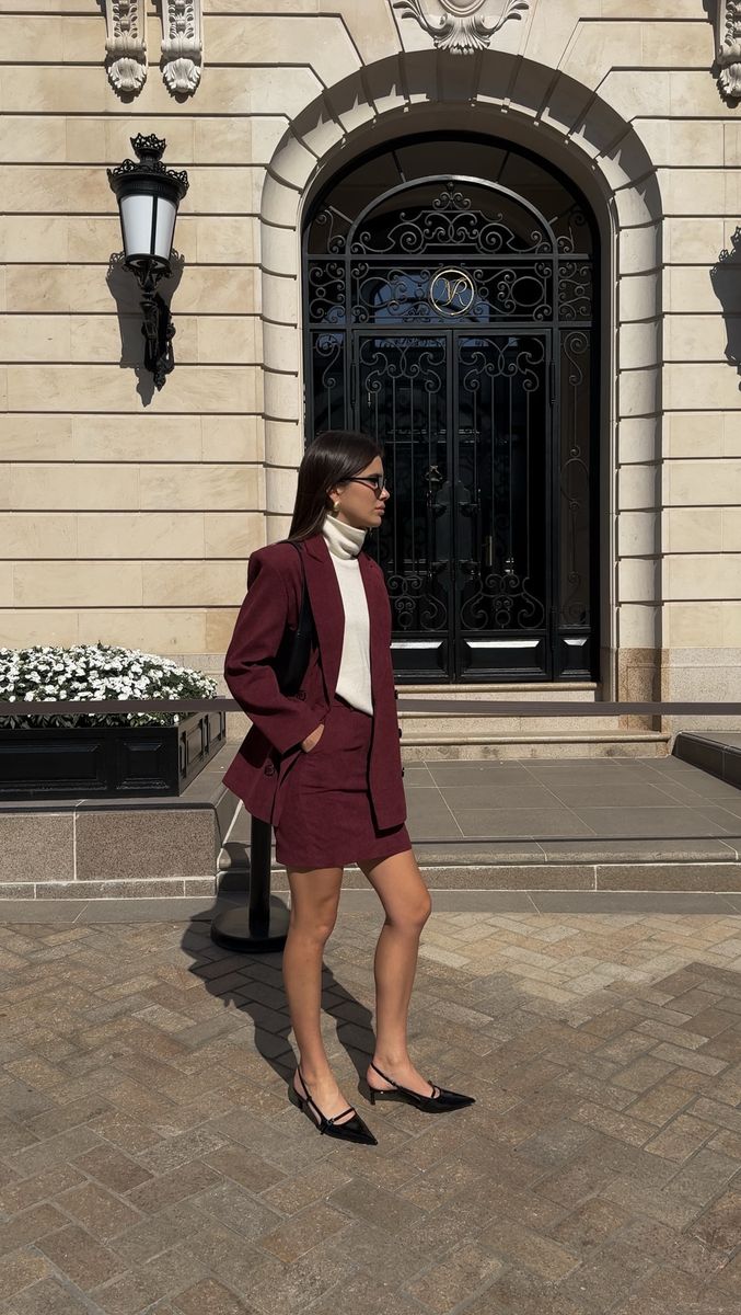 Юбка из вельвета мини бордовая