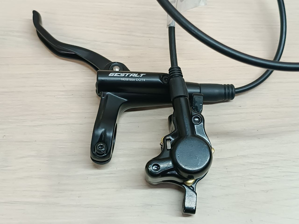 Тормоз для велосипеда Gestalt Dot 4 (передний)